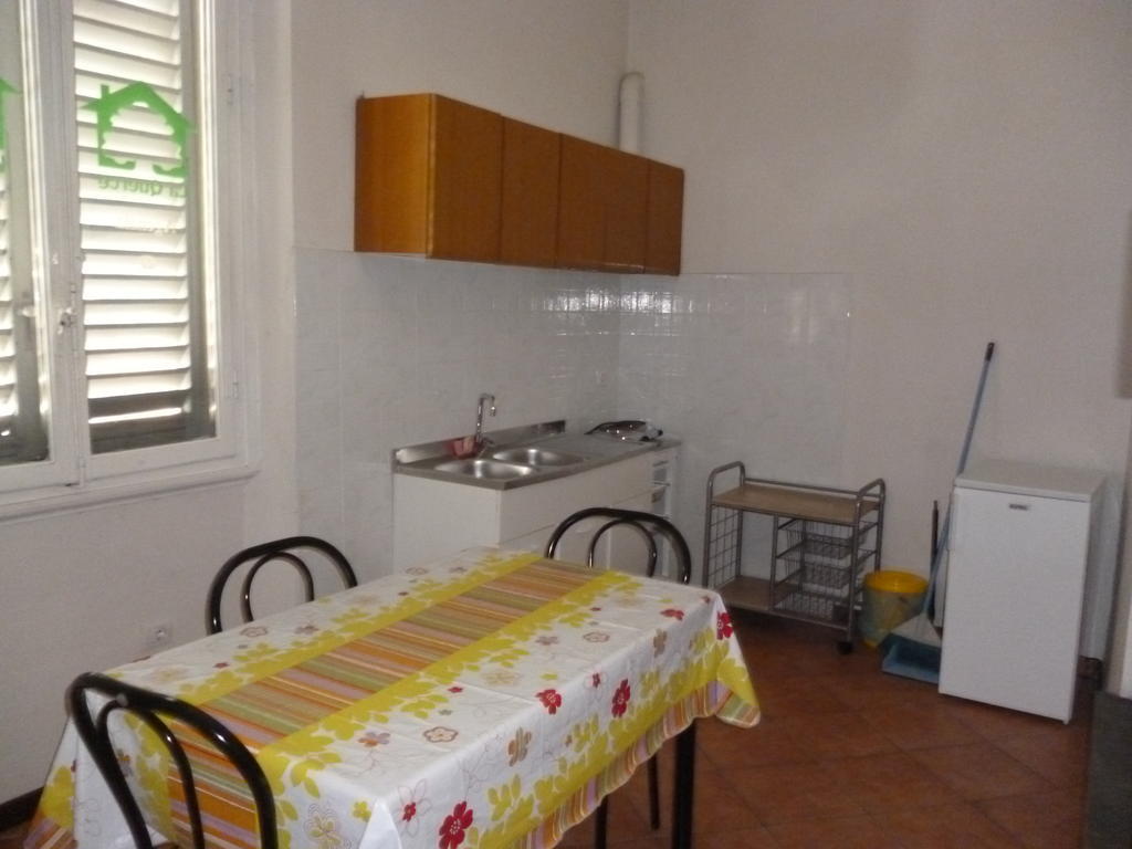 Hotel 27 Aprile Florencia Habitación foto